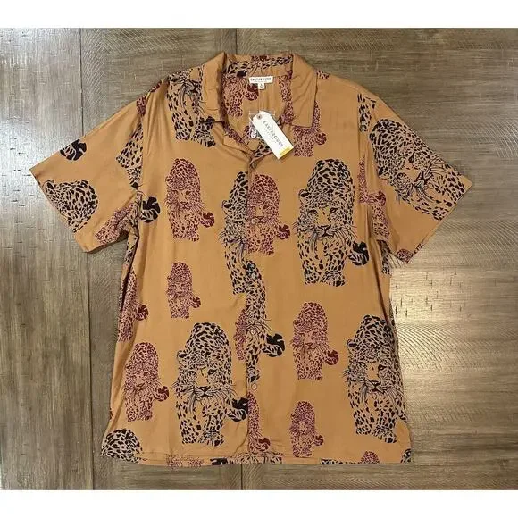 Earthbound Trading Co Short Sleeve Button Down Brown Leopard Shirt Size Large - Picture 12 of 12